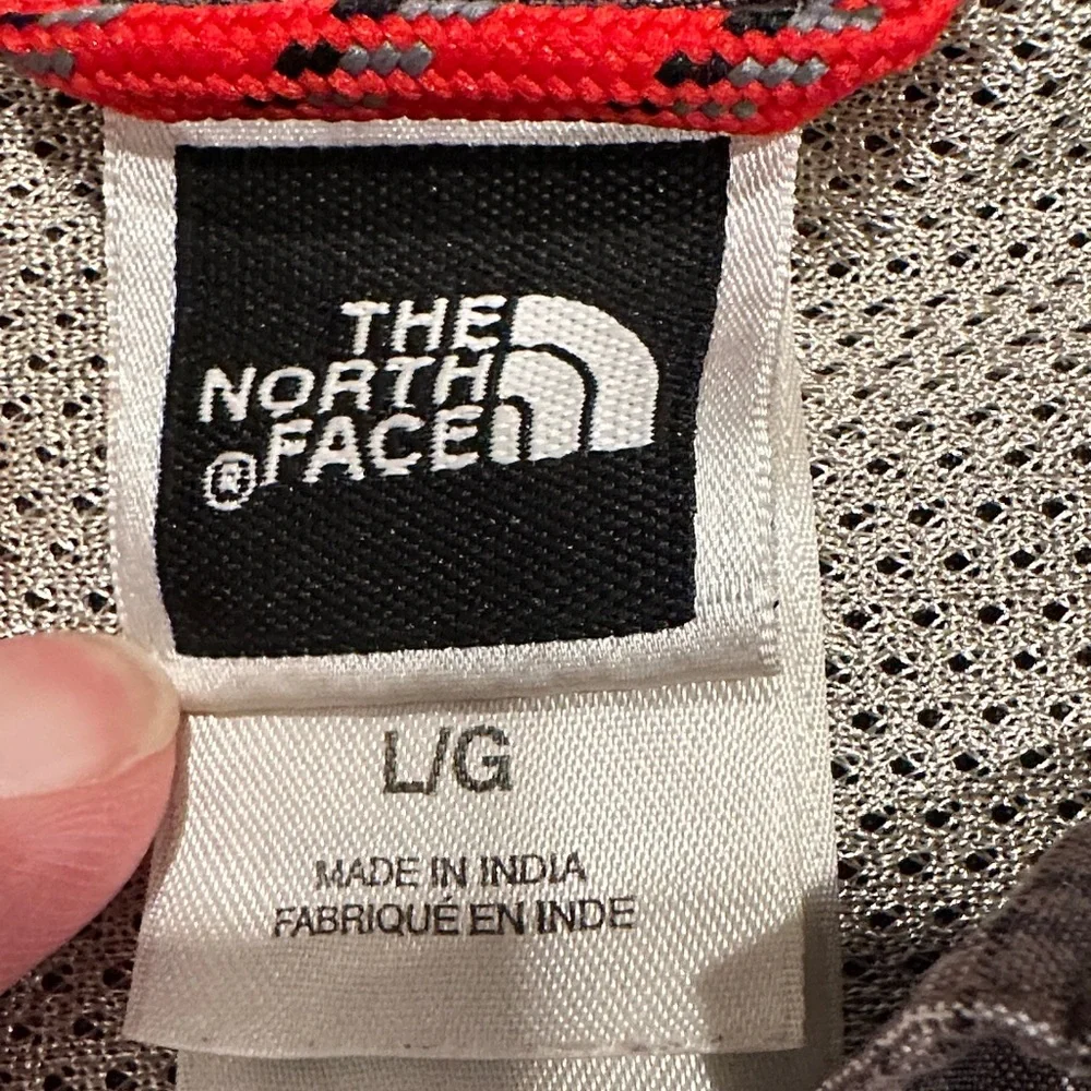 The North Face Men's Gray Plaid Button-Down Shirt